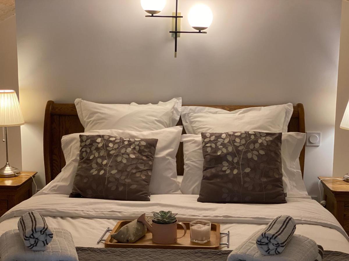 Appartement Avec Piscine Privee Dans Residence Pour 6 Personnes Юзес Экстерьер фото