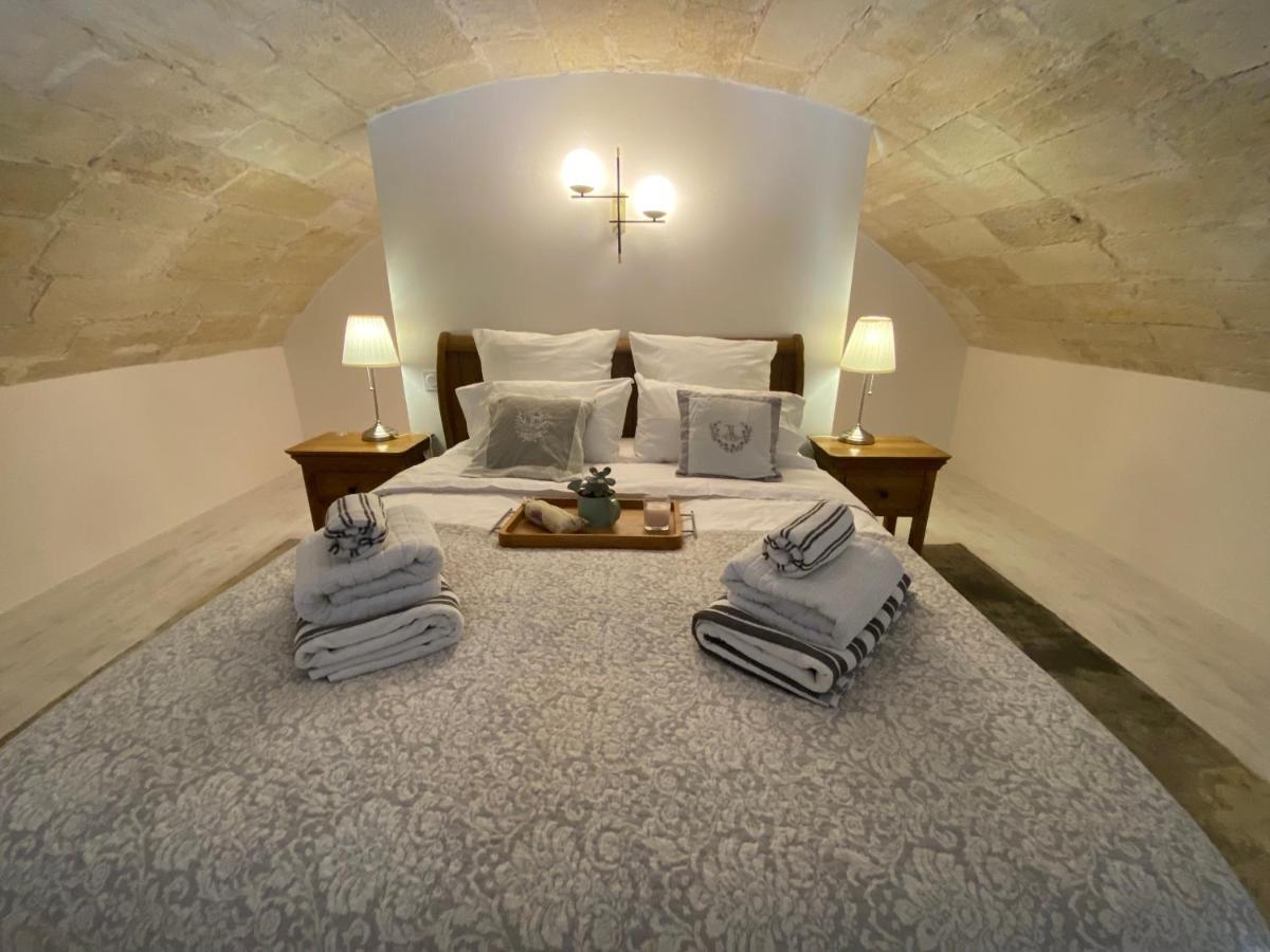 Appartement Avec Piscine Privee Dans Residence Pour 6 Personnes Юзес Экстерьер фото