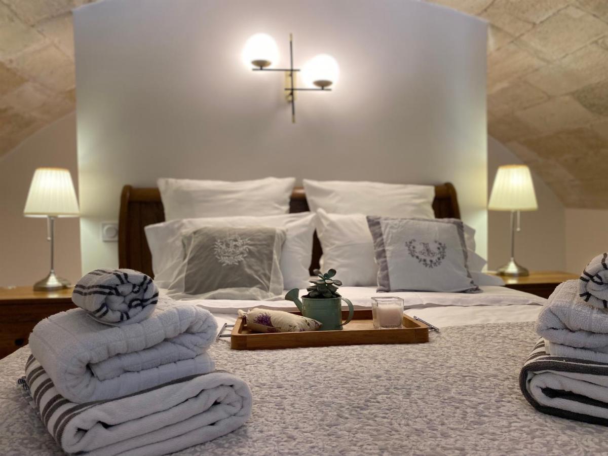 Appartement Avec Piscine Privee Dans Residence Pour 6 Personnes Юзес Экстерьер фото
