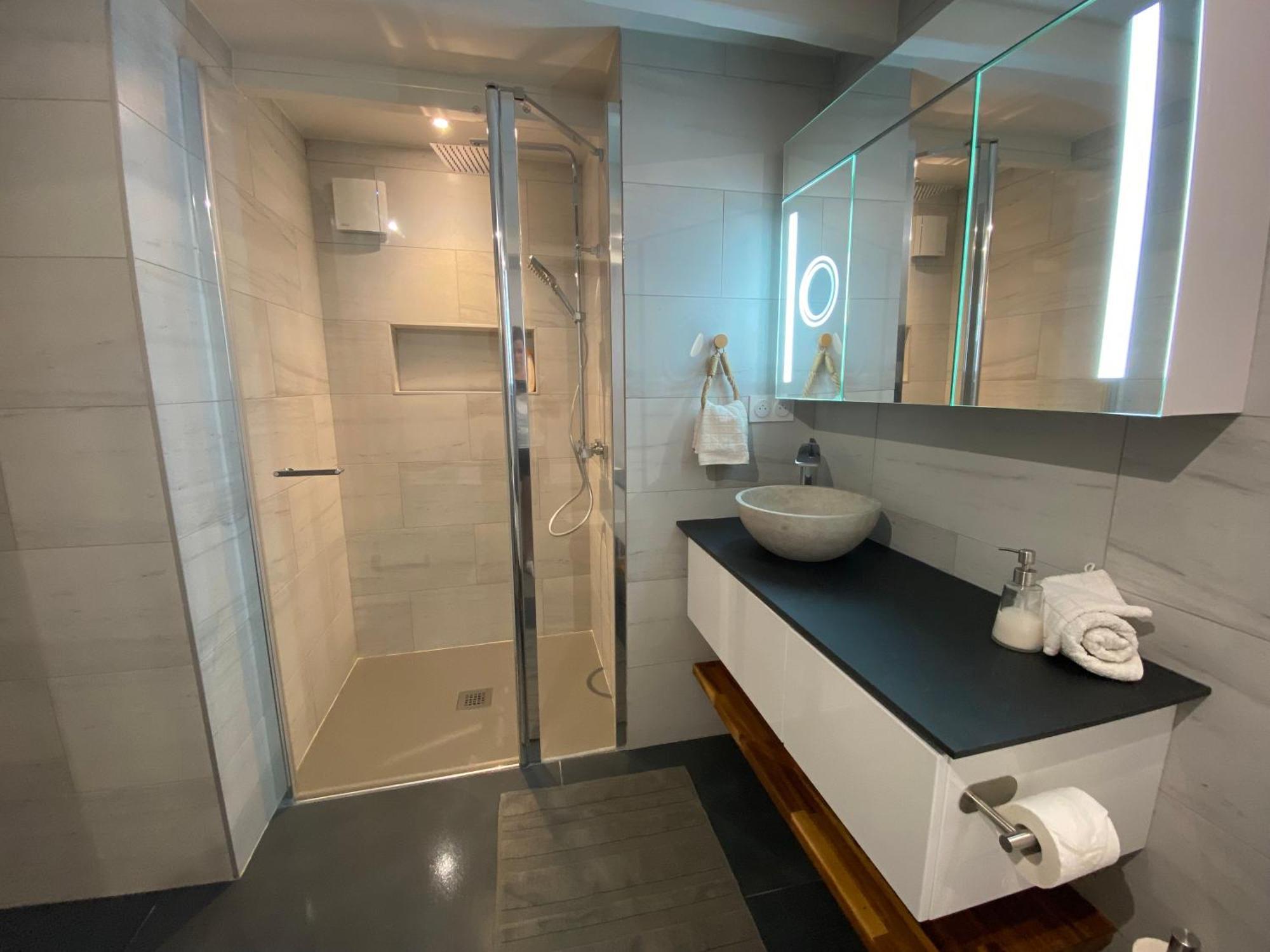 Appartement Avec Piscine Privee Dans Residence Pour 6 Personnes Юзес Экстерьер фото